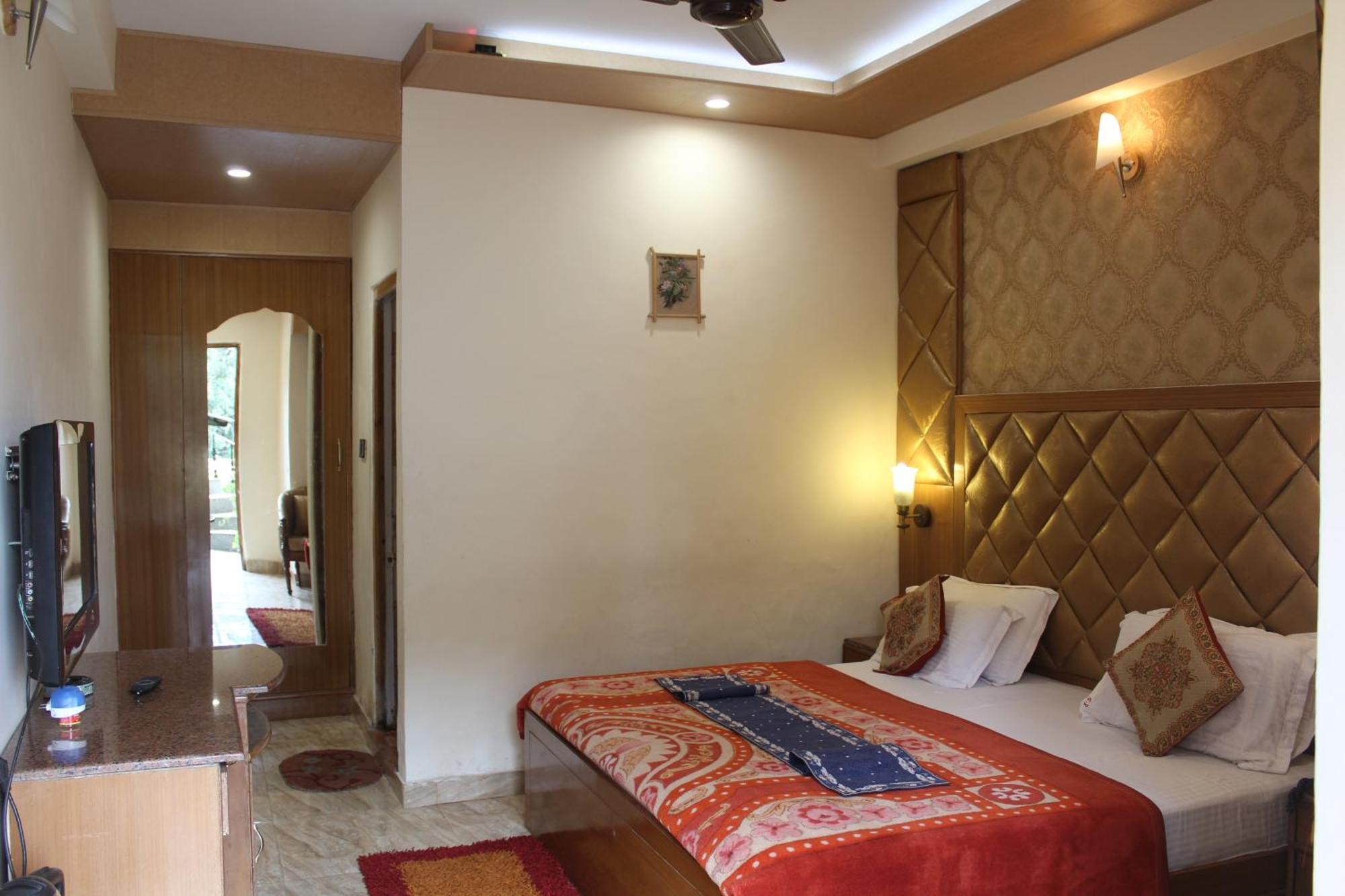 Sagrika Resort Dalhousie Esterno foto